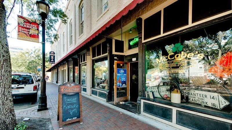 THE RIVERVIEW - Residential