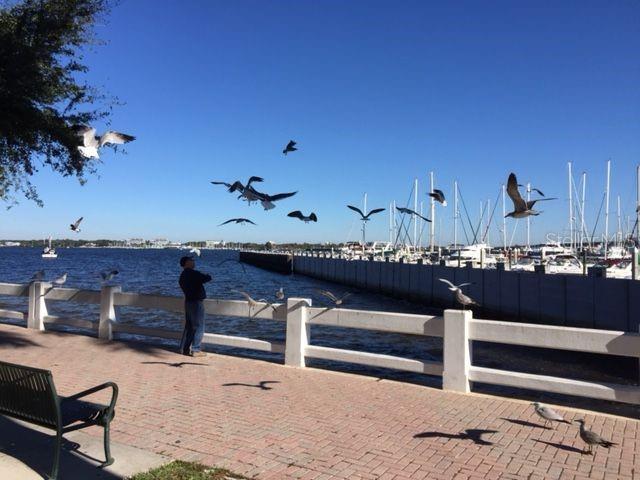 THE RIVERVIEW - Residential