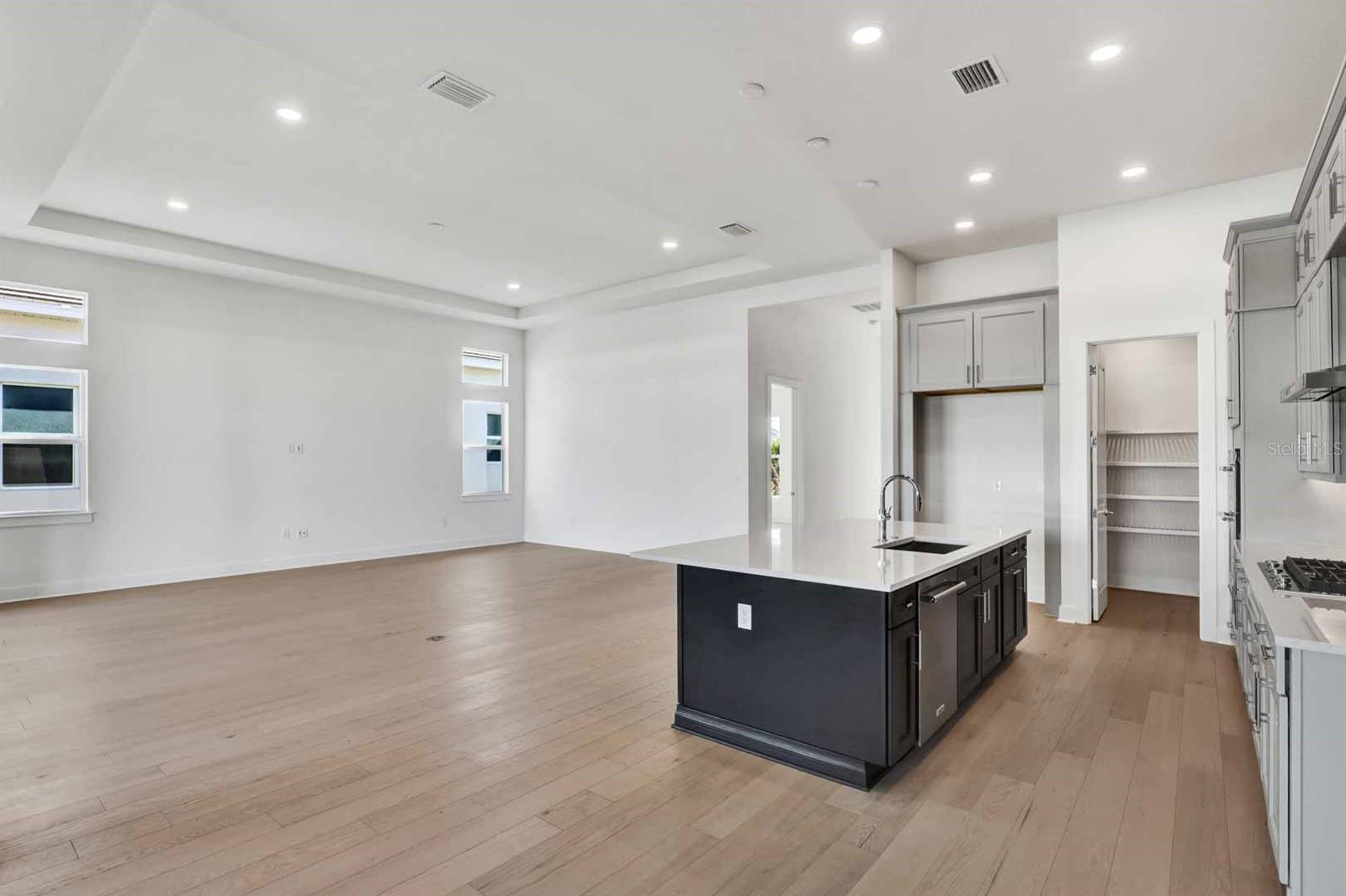 ISLES AT LAKEWOOD RANCH PH IV - Residential