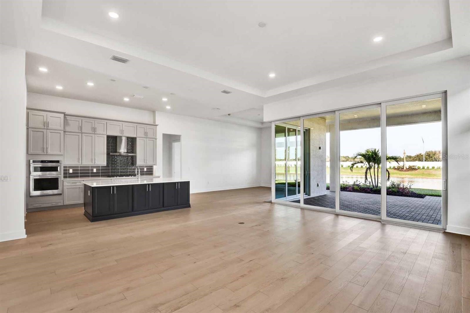 ISLES AT LAKEWOOD RANCH PH IV - Residential