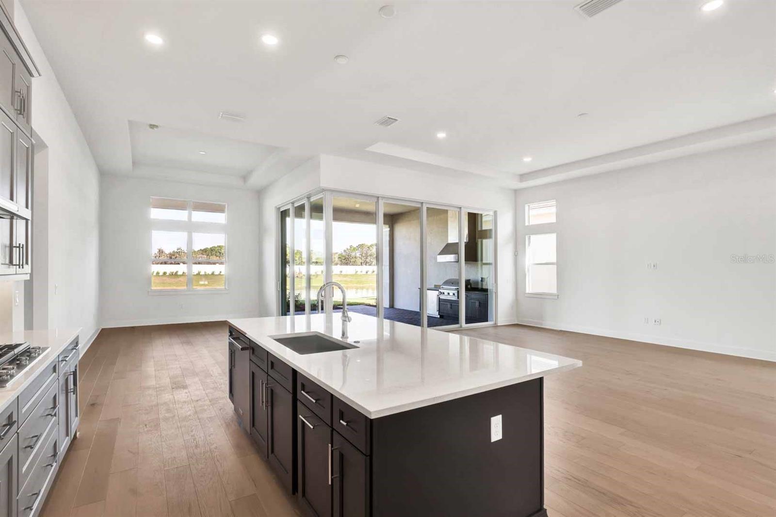 ISLES AT LAKEWOOD RANCH PH IV - Residential