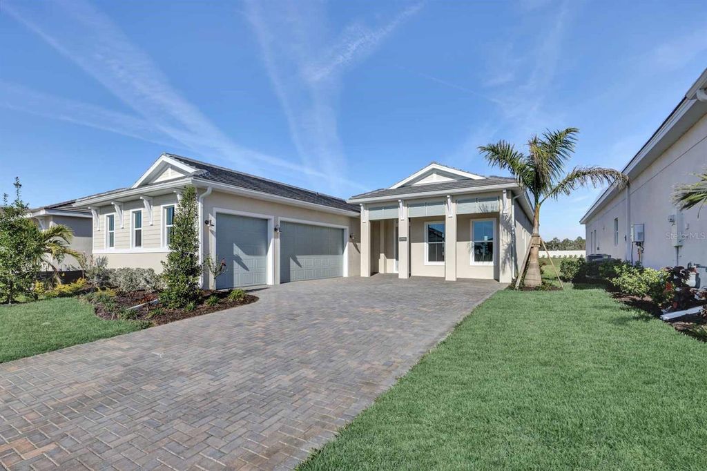 Photo of 17915 Palmiste Drive, Bradenton, FL 34202 (MLS # A4639133)
