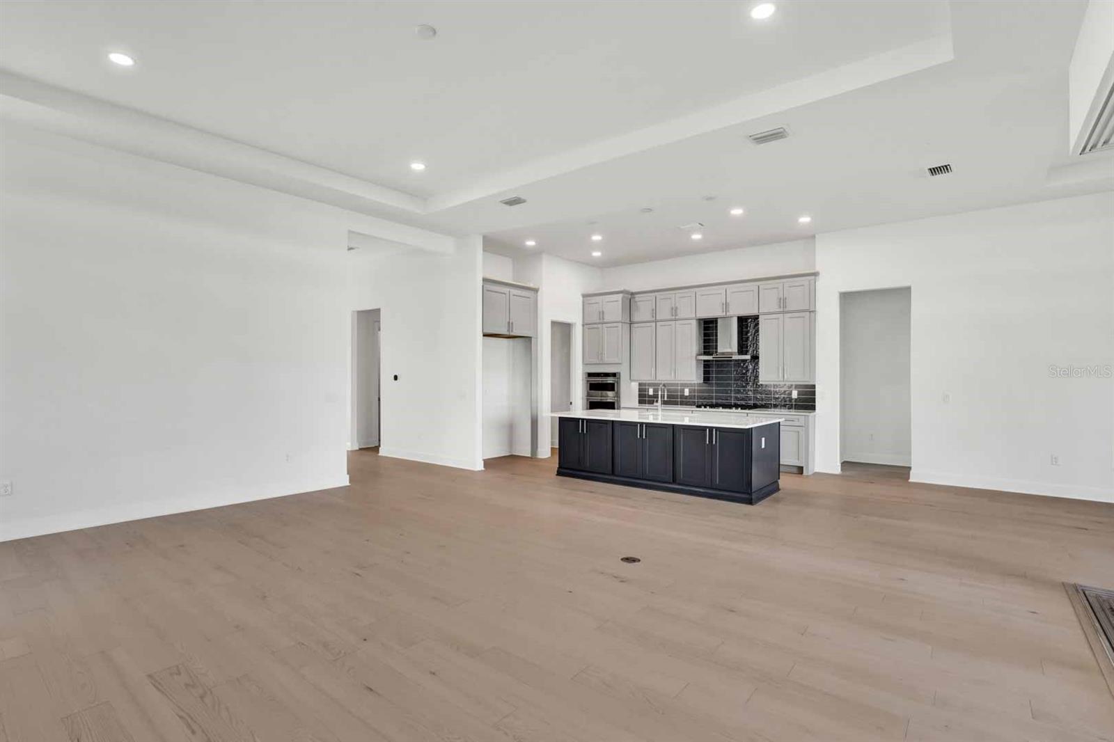 ISLES AT LAKEWOOD RANCH PH IV - Residential