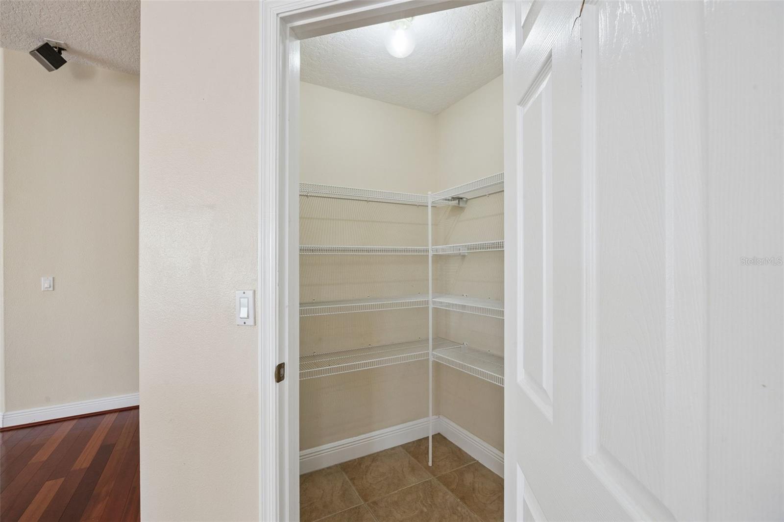 WATERFORD CHASE VILLAGE TR F - Residential