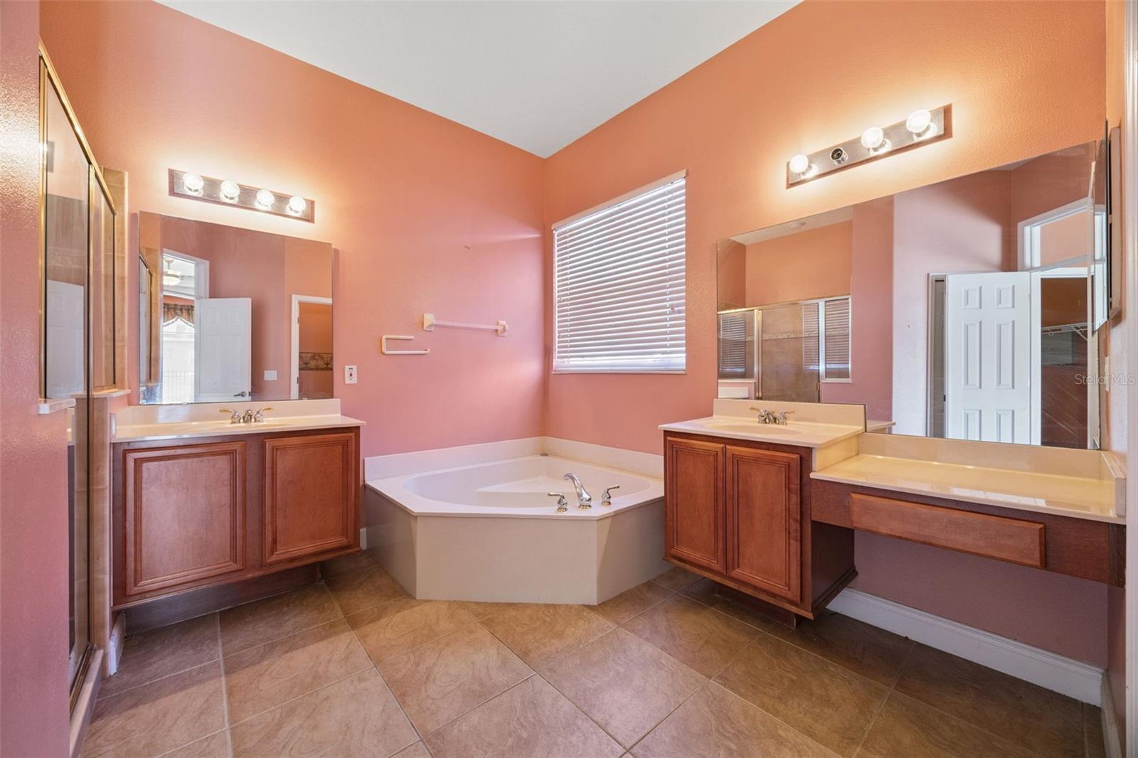 WATERFORD CHASE VILLAGE TR F - Residential