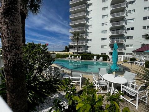 Condominium in DAYTONA BEACH FL 100 SILVER BEACH AVENUE 4.jpg