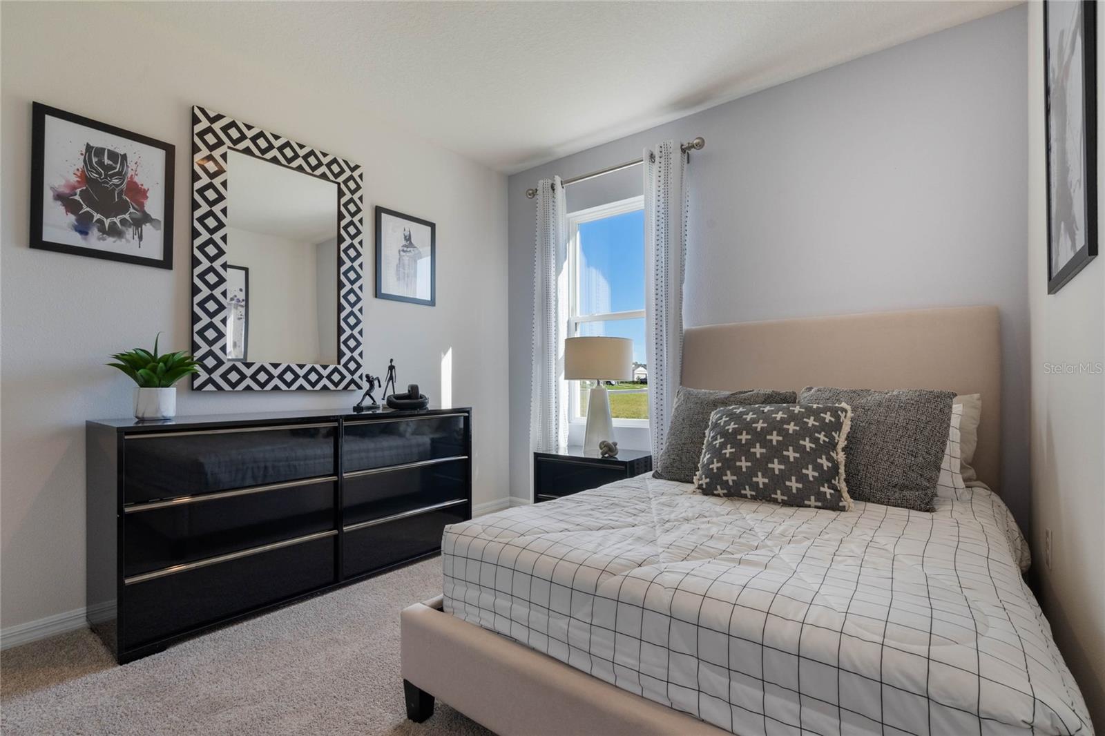 MAGNOLIA POINTE - Residential