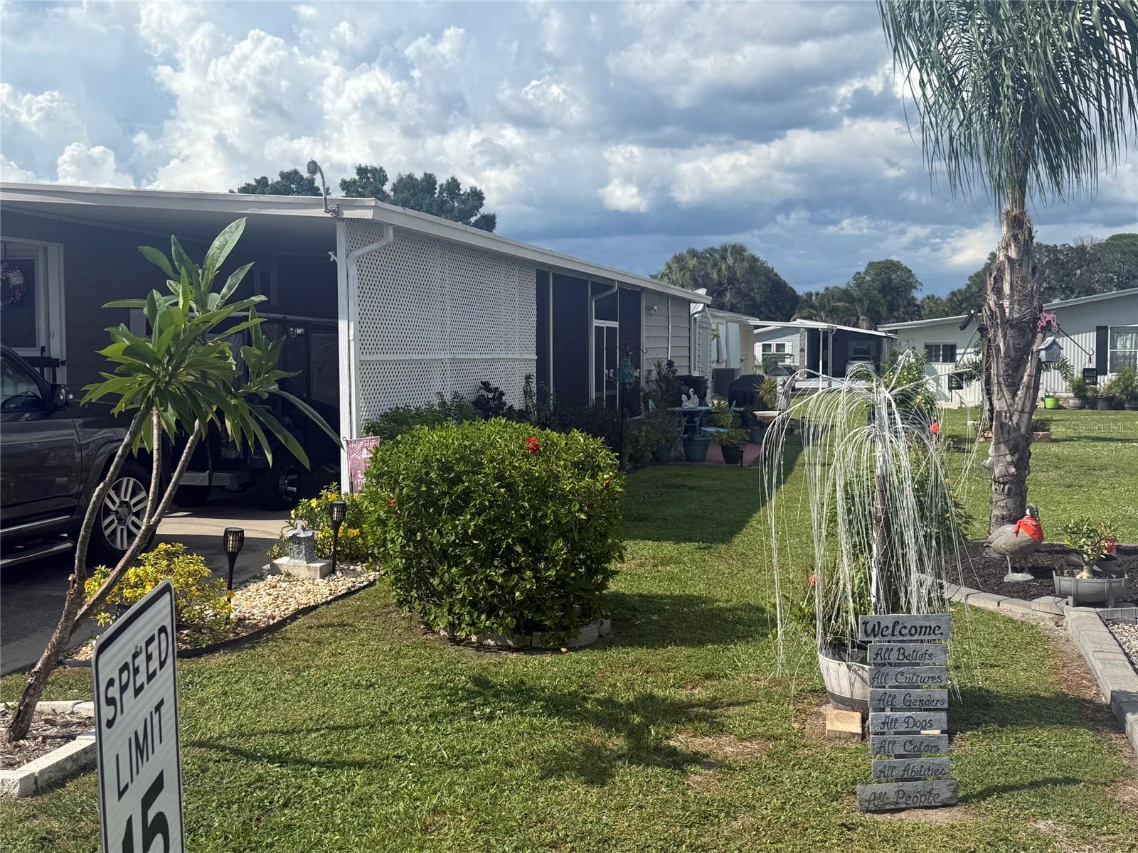 133 S SAINT THOMAS CIRCLE, APOLLO BEACH, FL, 33572 2 133 S SAINT THOMAS CIRCLE