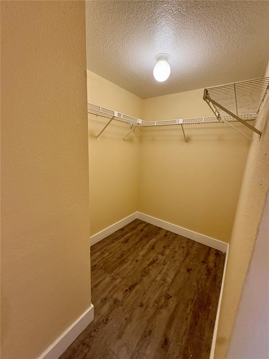 UNPLATTED - Residential Lease