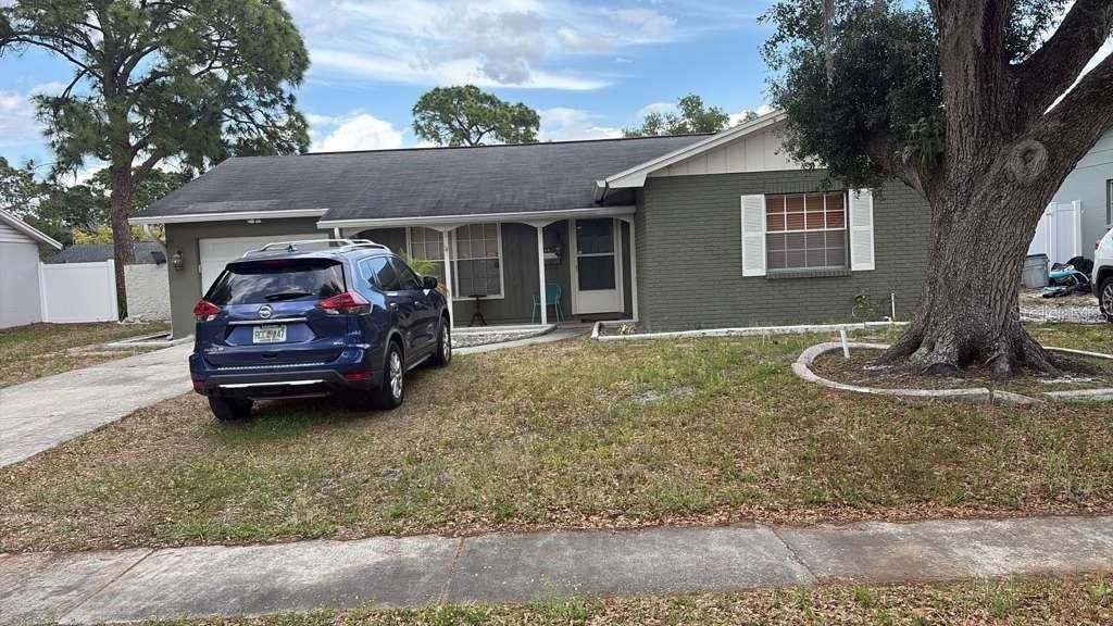 Photo of 6609 Ambassador Drive, Tampa, FL 33615 (MLS # TB8501208)