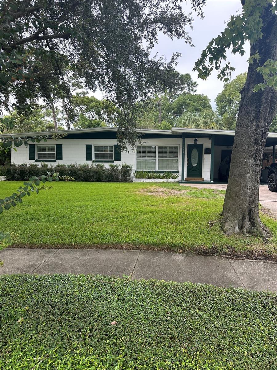 Photo of 1711 Beatrice Drive, Orlando, FL 32810 (MLS # O6447300)