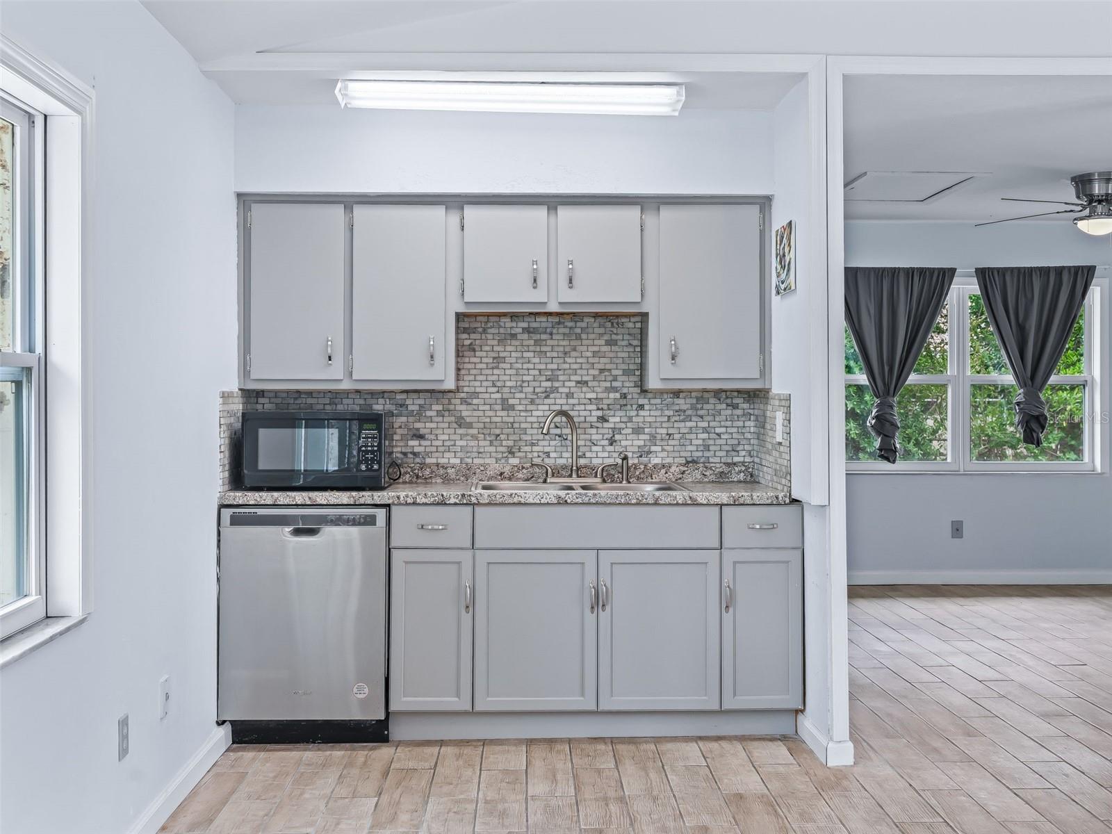 WINDGATE ESTATE - Residential