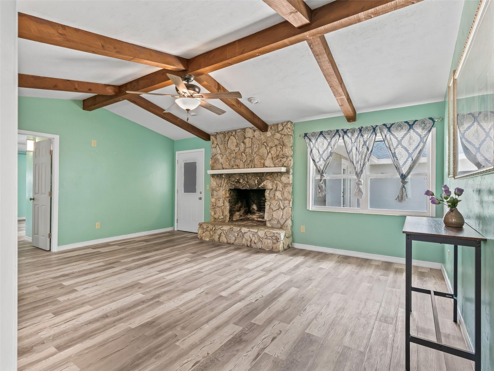 WINDGATE ESTATE - Residential