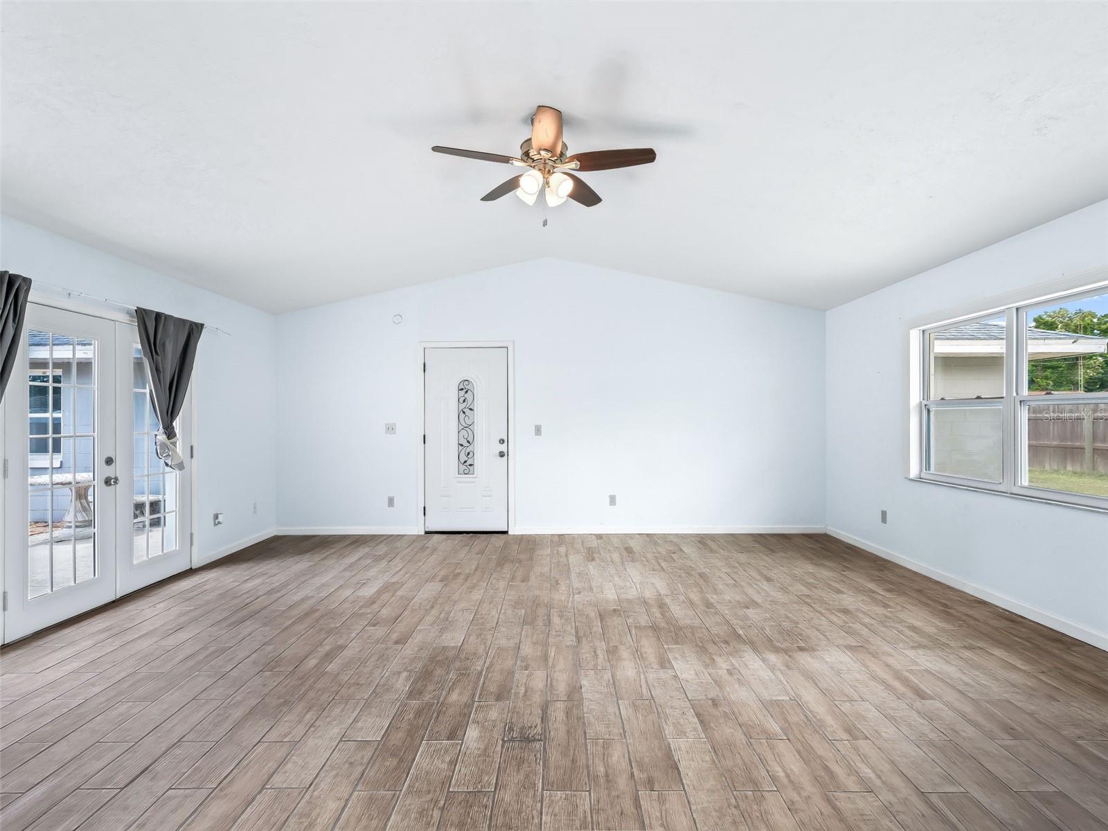 WINDGATE ESTATE - Residential