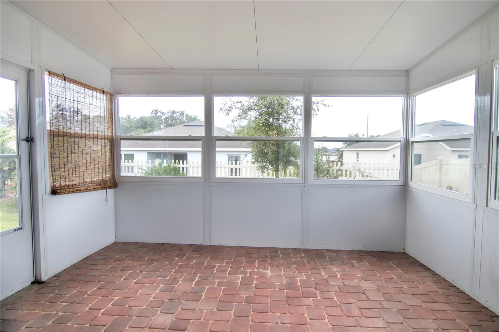 LUCERNE PARK RESERVE - Residential