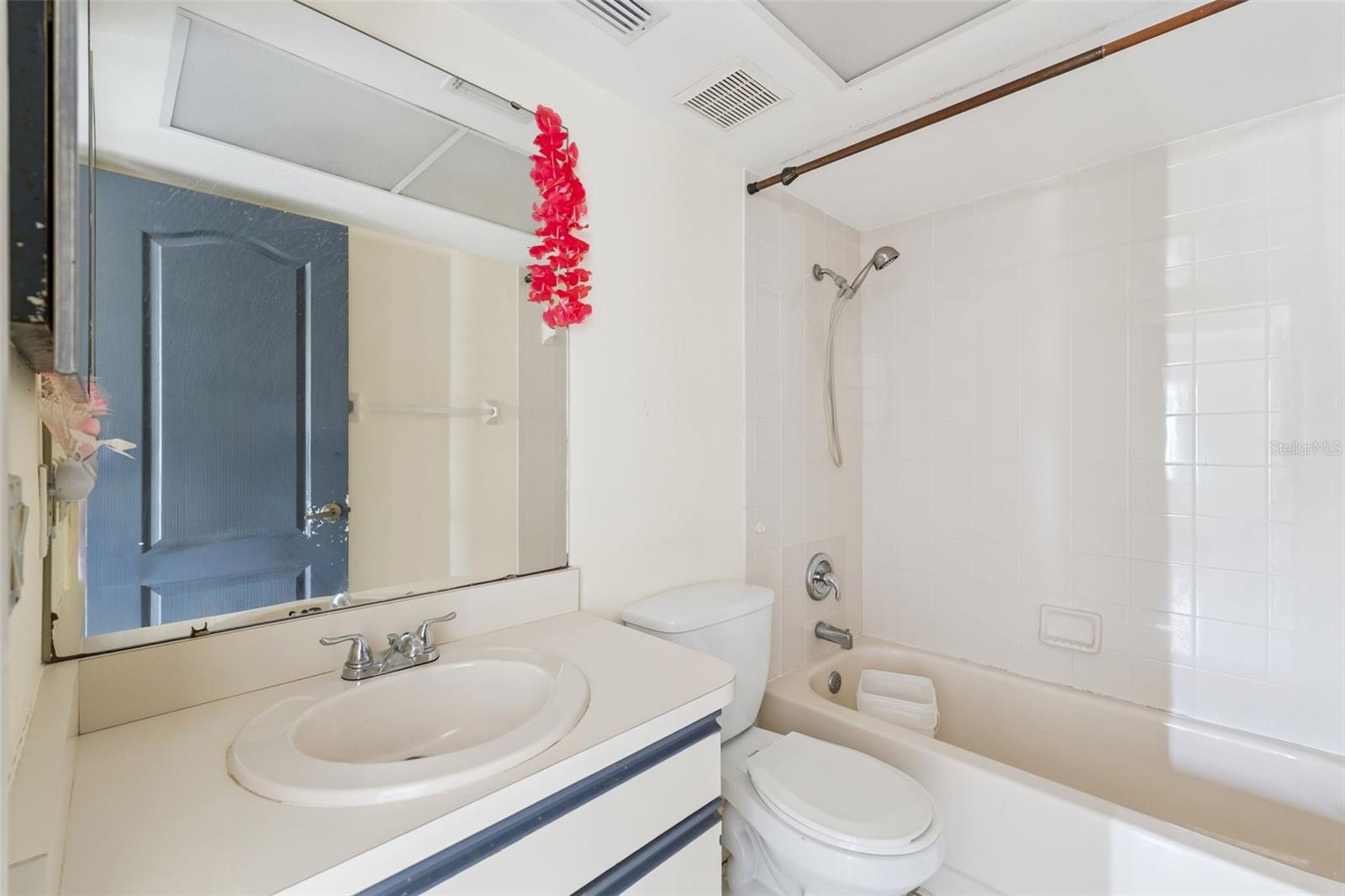 CASA DEL SOL SEC I - Residential