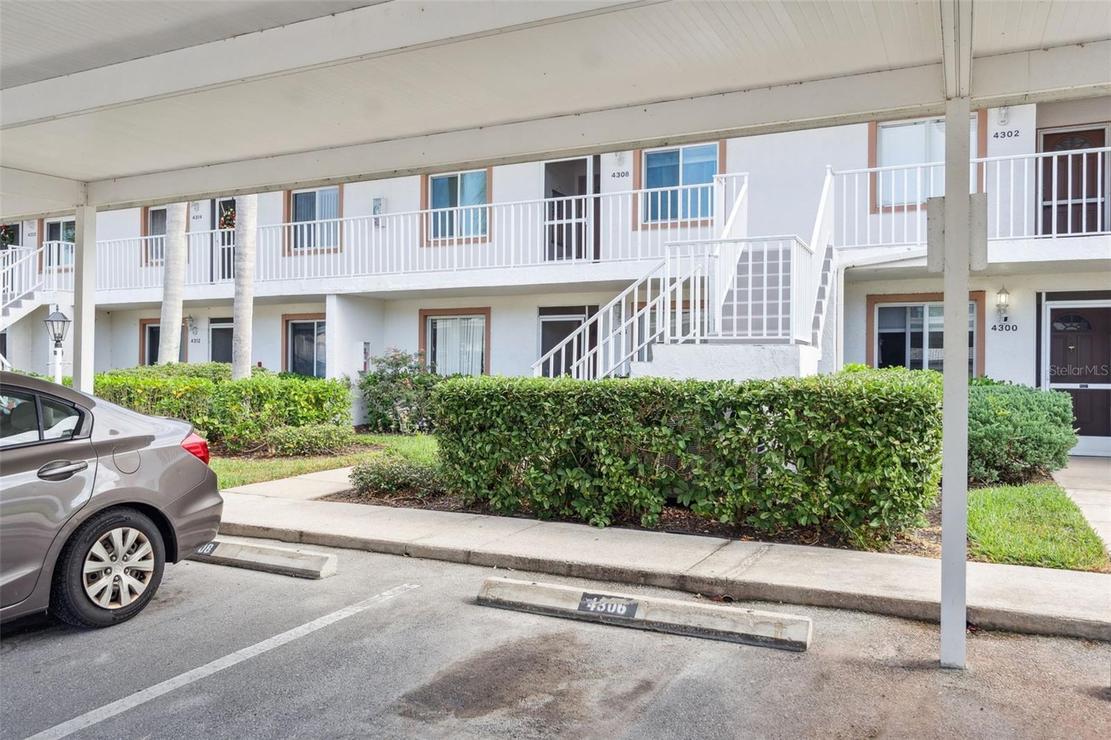 4306 MADEIRA COURT 3335