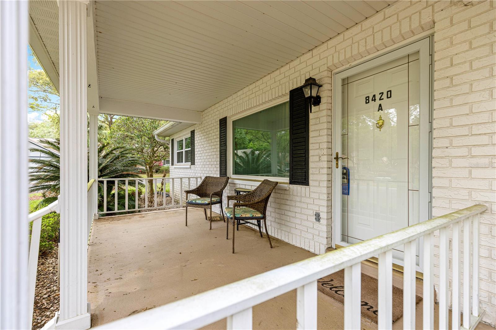 ON TOP OF THE WORLD - Residential