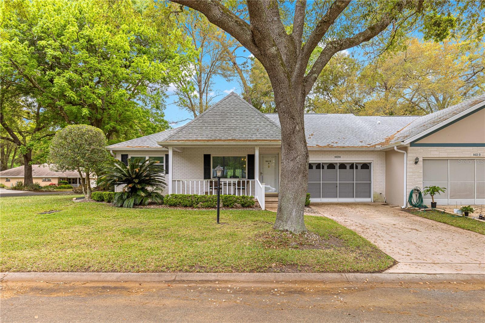 ON TOP OF THE WORLD - Residential