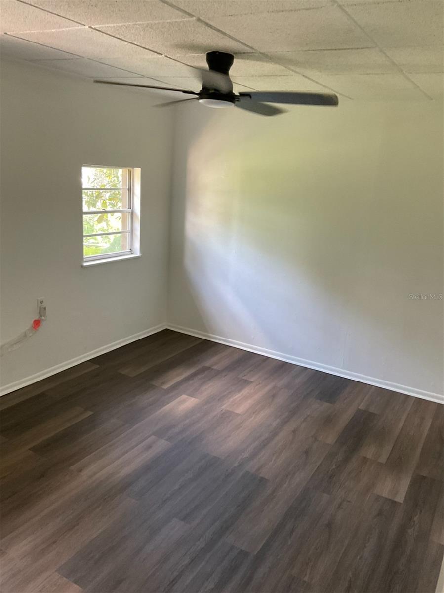 ACREAGE & UNREC - Residential