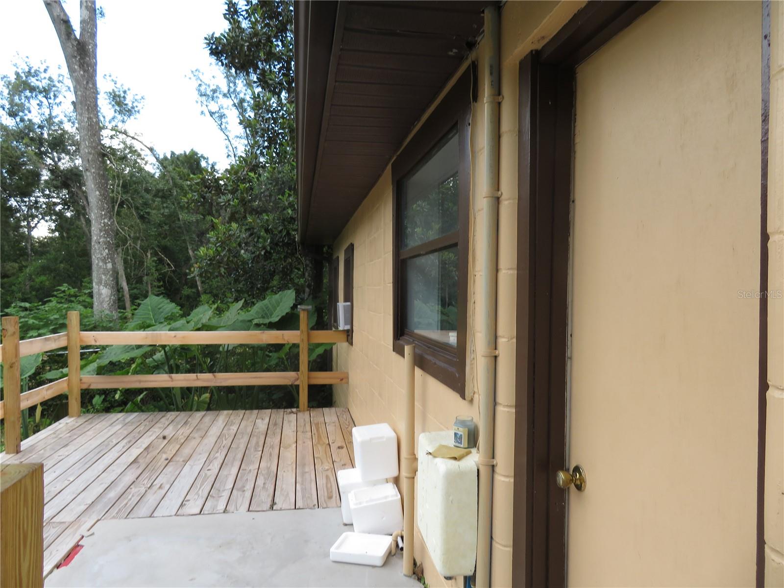 ACREAGE & UNREC - Residential
