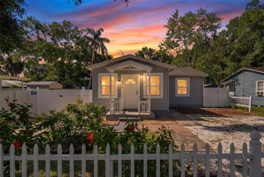 Photo of 1806 W Kirby Street, Tampa, FL 33604 (MLS # TB8537502)