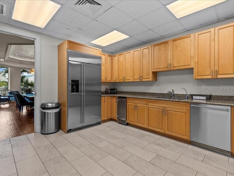 WATERS EDGE CONDO - Residential