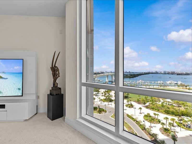 WATERS EDGE CONDO - Residential