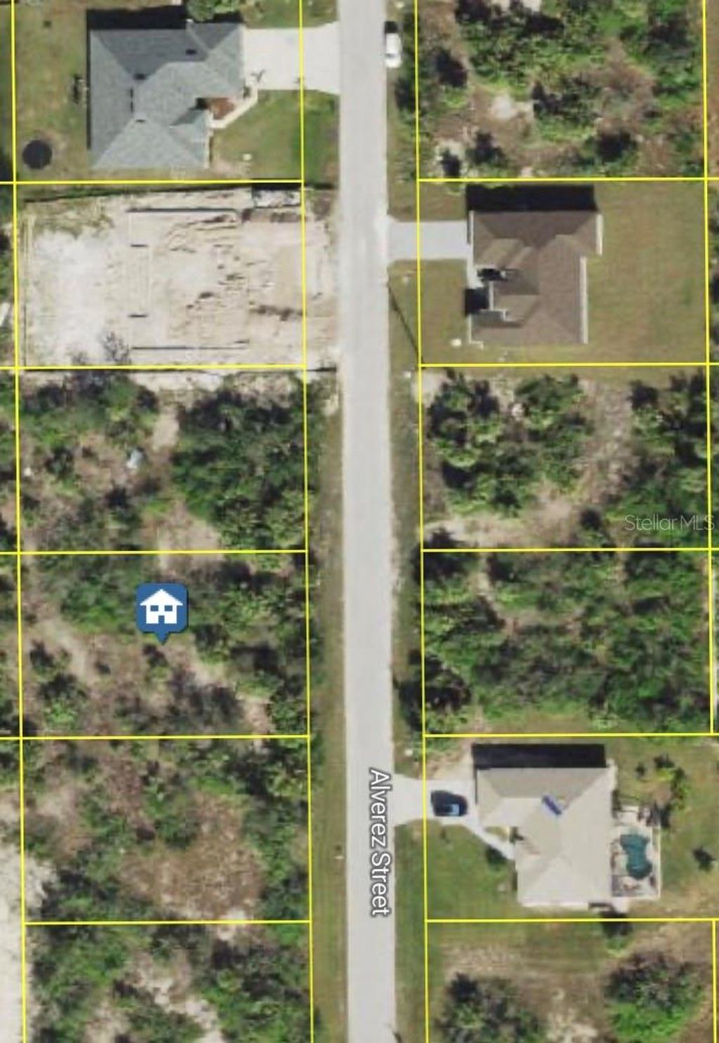 Photo of 10039 Alvarez Street, Port Charlotte, FL 33981 (MLS # A4658847)