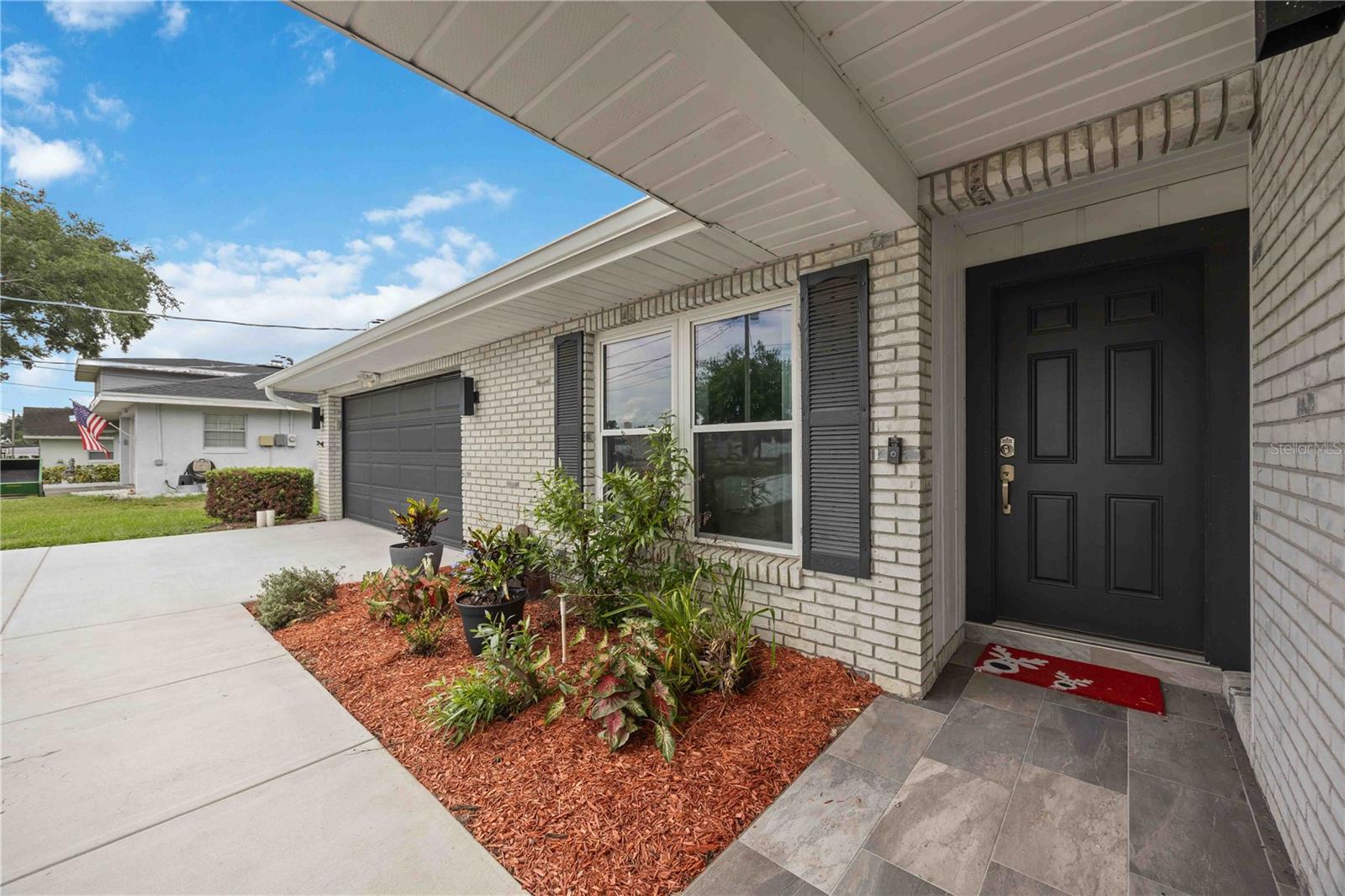 81 DUVAL ROAD