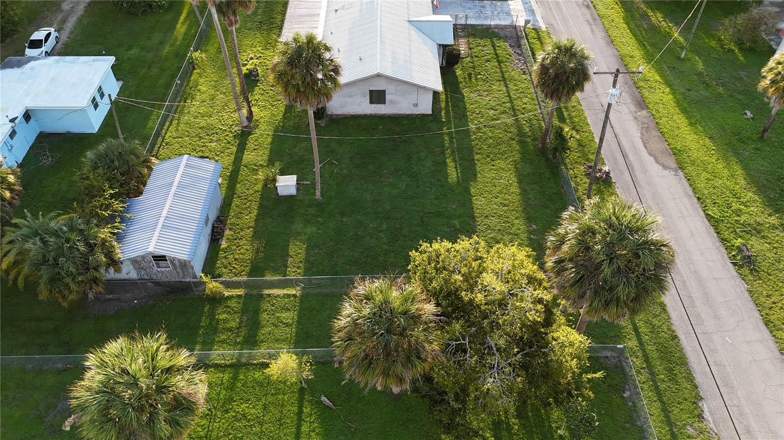SOUTH OKEECHOBEE - Residential
