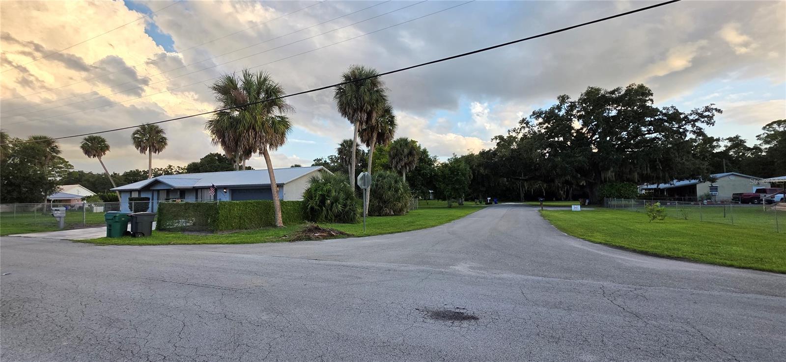 SOUTH OKEECHOBEE - Residential