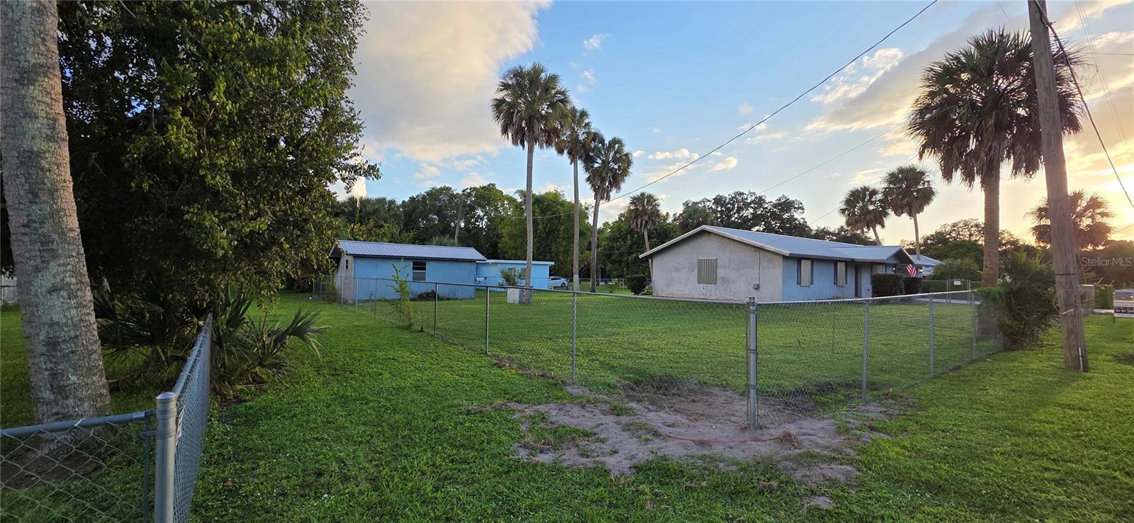 SOUTH OKEECHOBEE - Residential