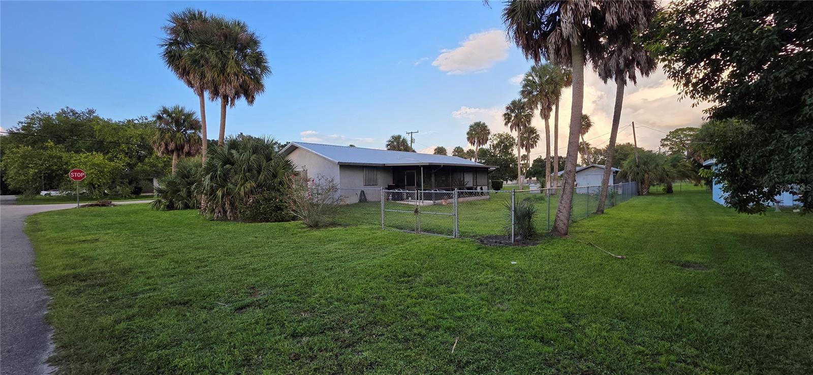 SOUTH OKEECHOBEE - Residential