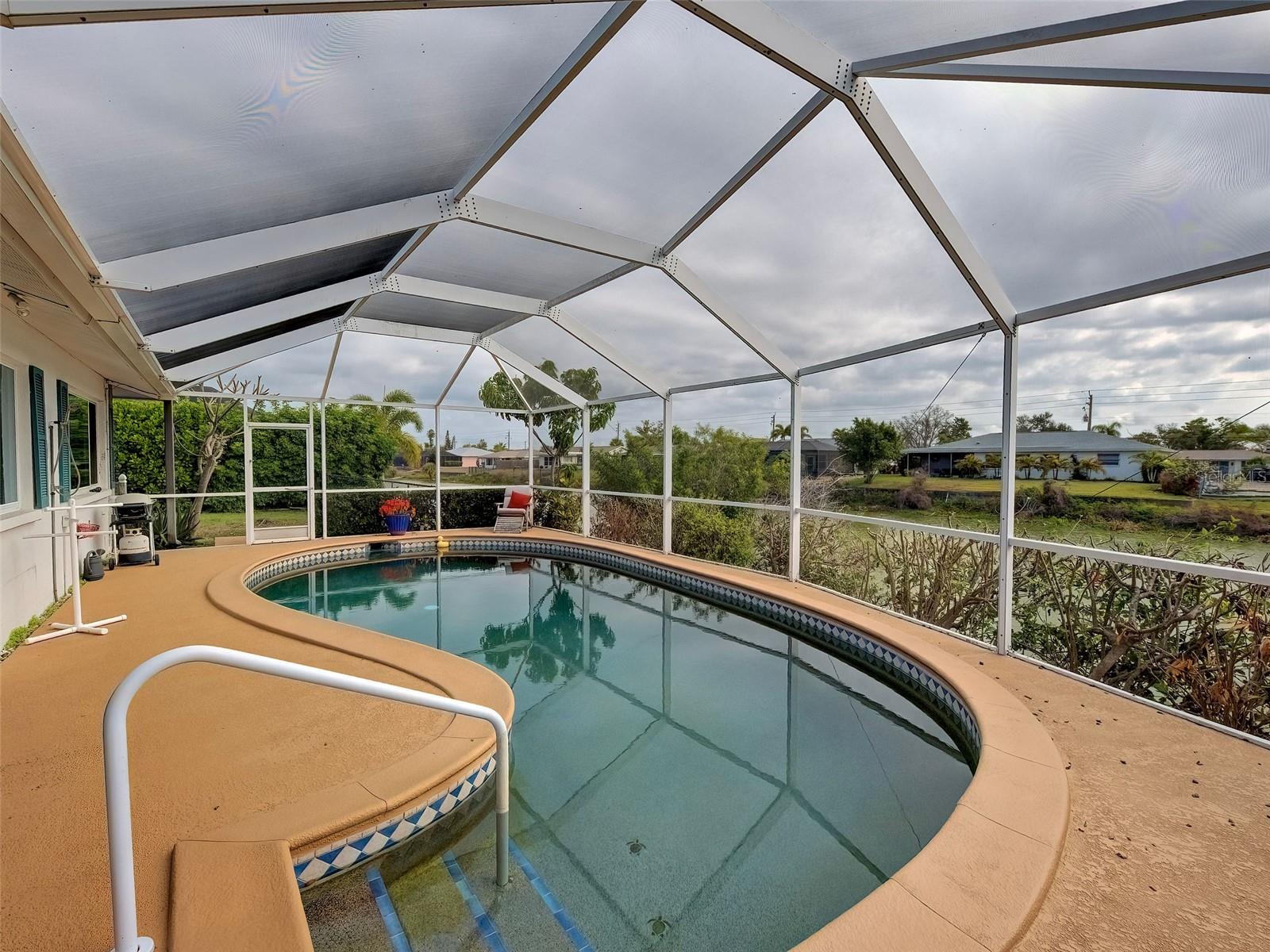 VENICE GARDENS - Residential