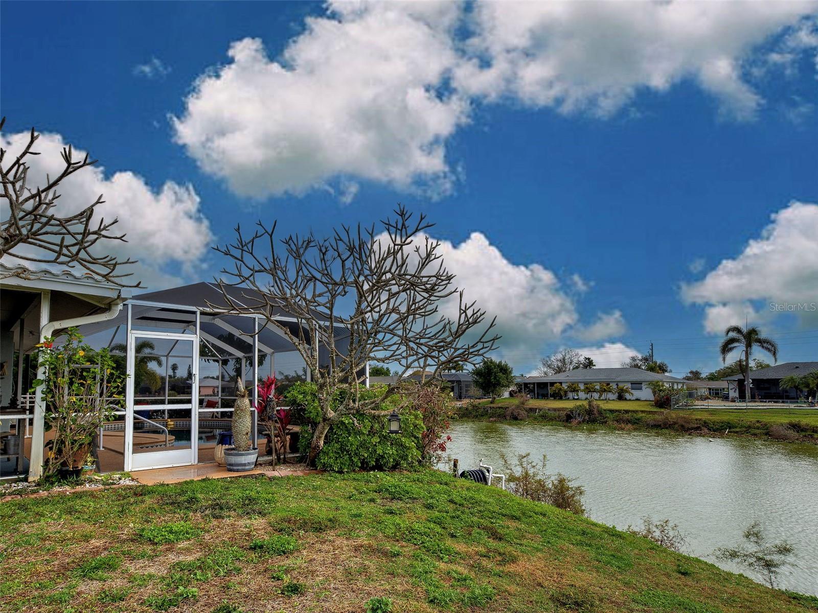 VENICE GARDENS - Residential