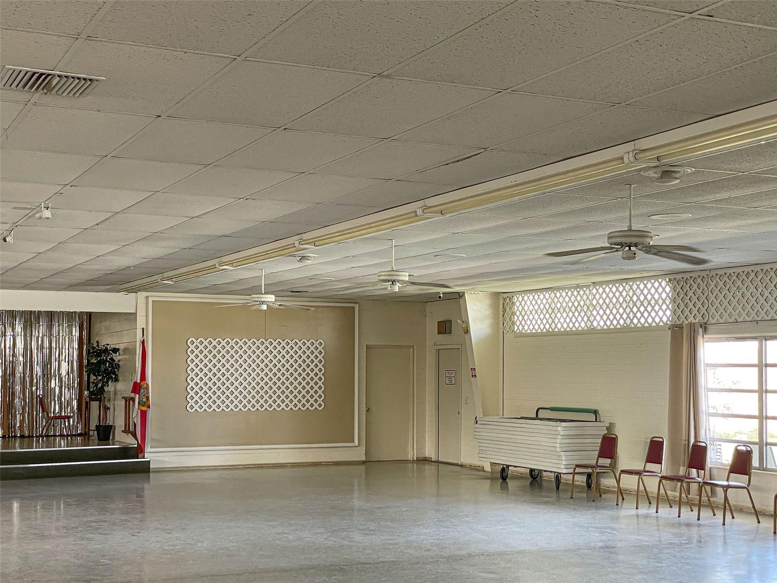 VENICE GARDENS - Residential