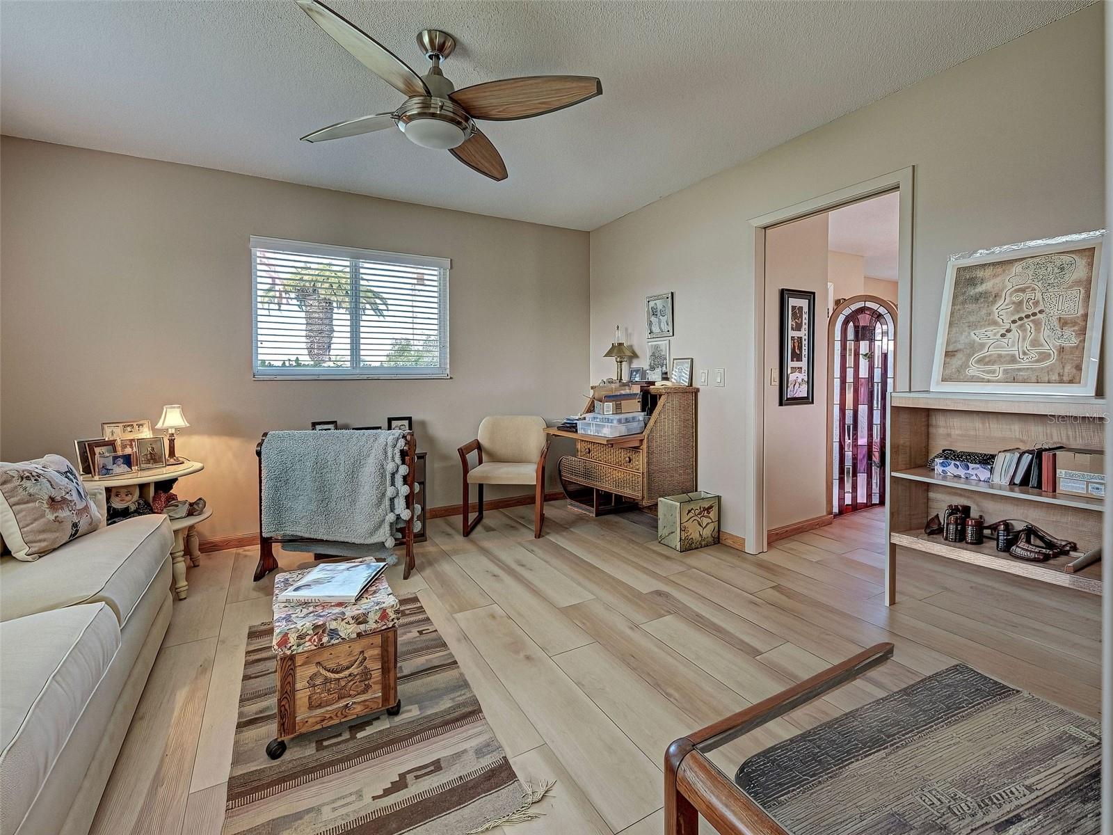 VENICE GARDENS - Residential