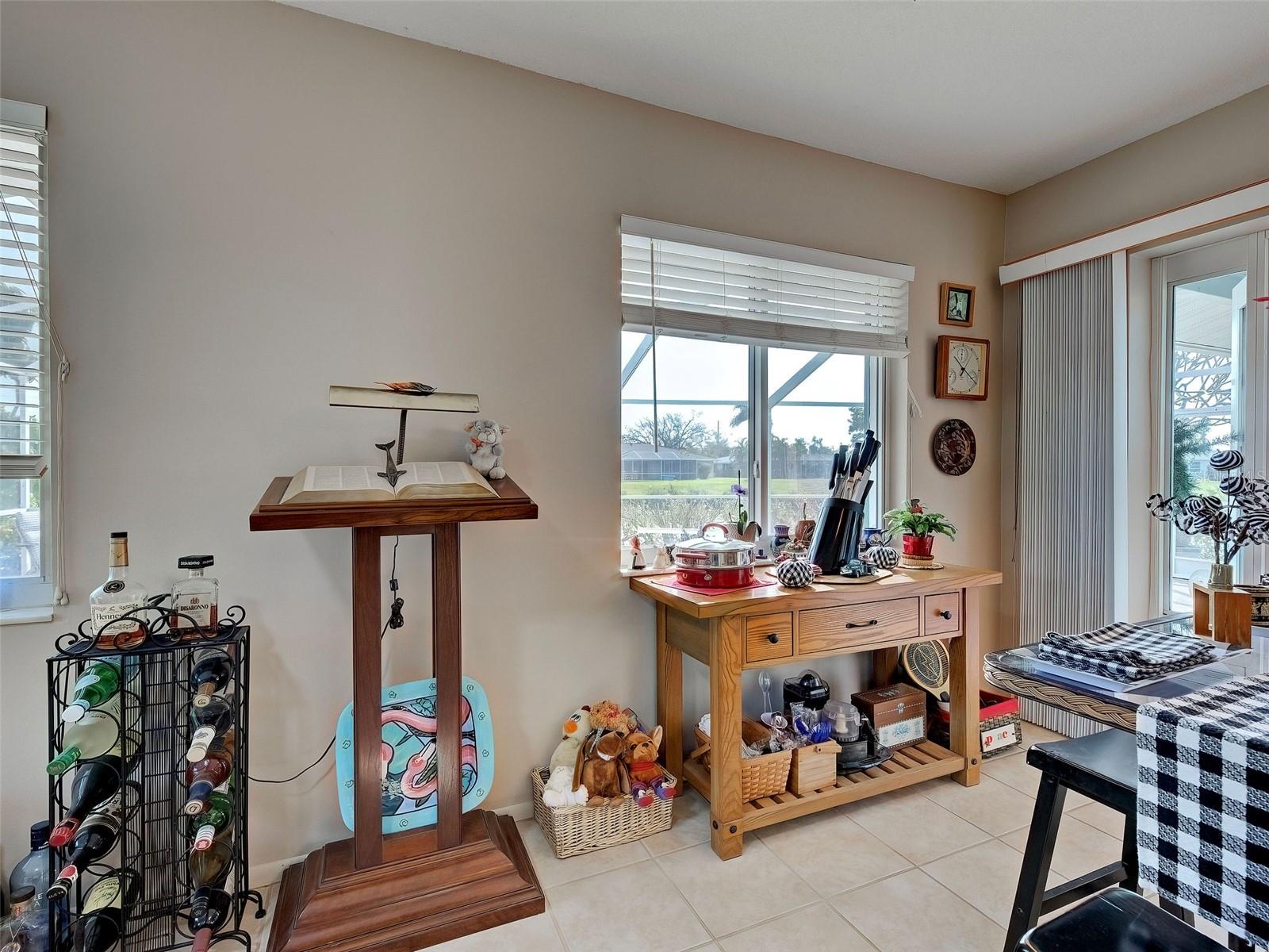 VENICE GARDENS - Residential