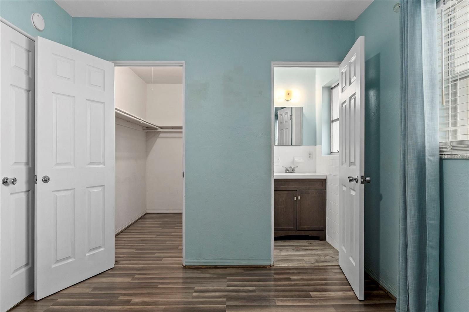 WEEKI WACHEE RIVER EST  UN1 - Residential