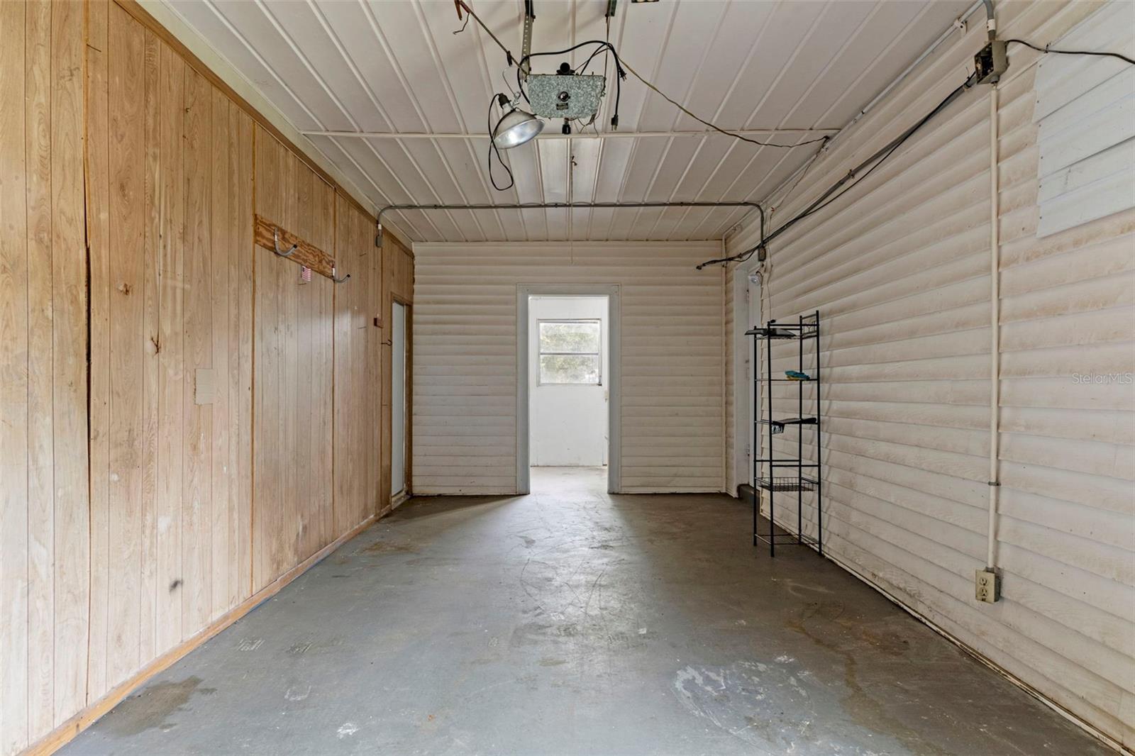 WEEKI WACHEE RIVER EST  UN1 - Residential