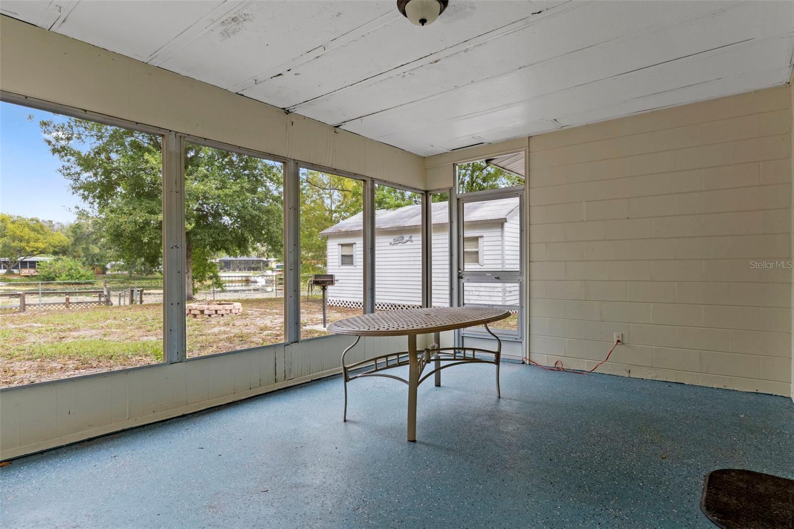 WEEKI WACHEE RIVER EST  UN1 - Residential