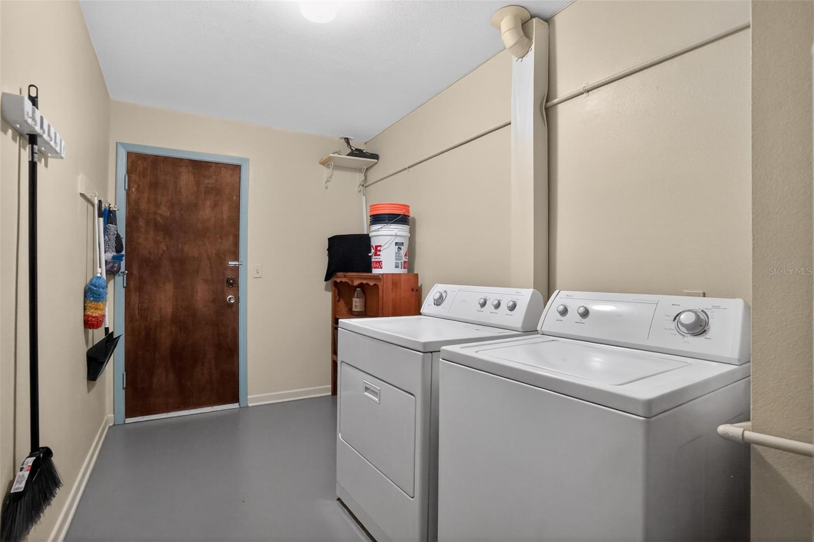 GARDENDALE UNIT 04 - Residential