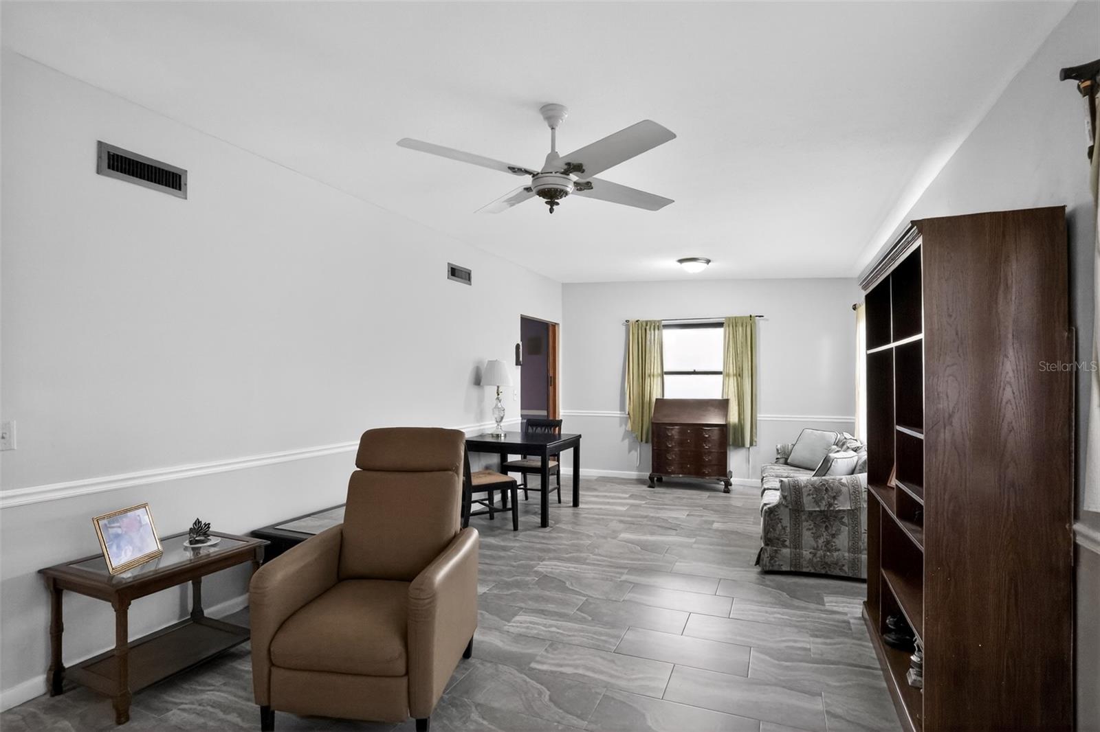 GARDENDALE UNIT 04 - Residential