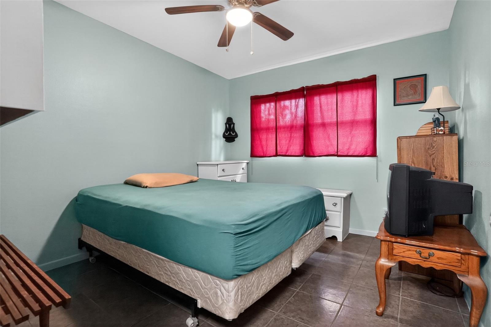 GARDENDALE UNIT 04 - Residential