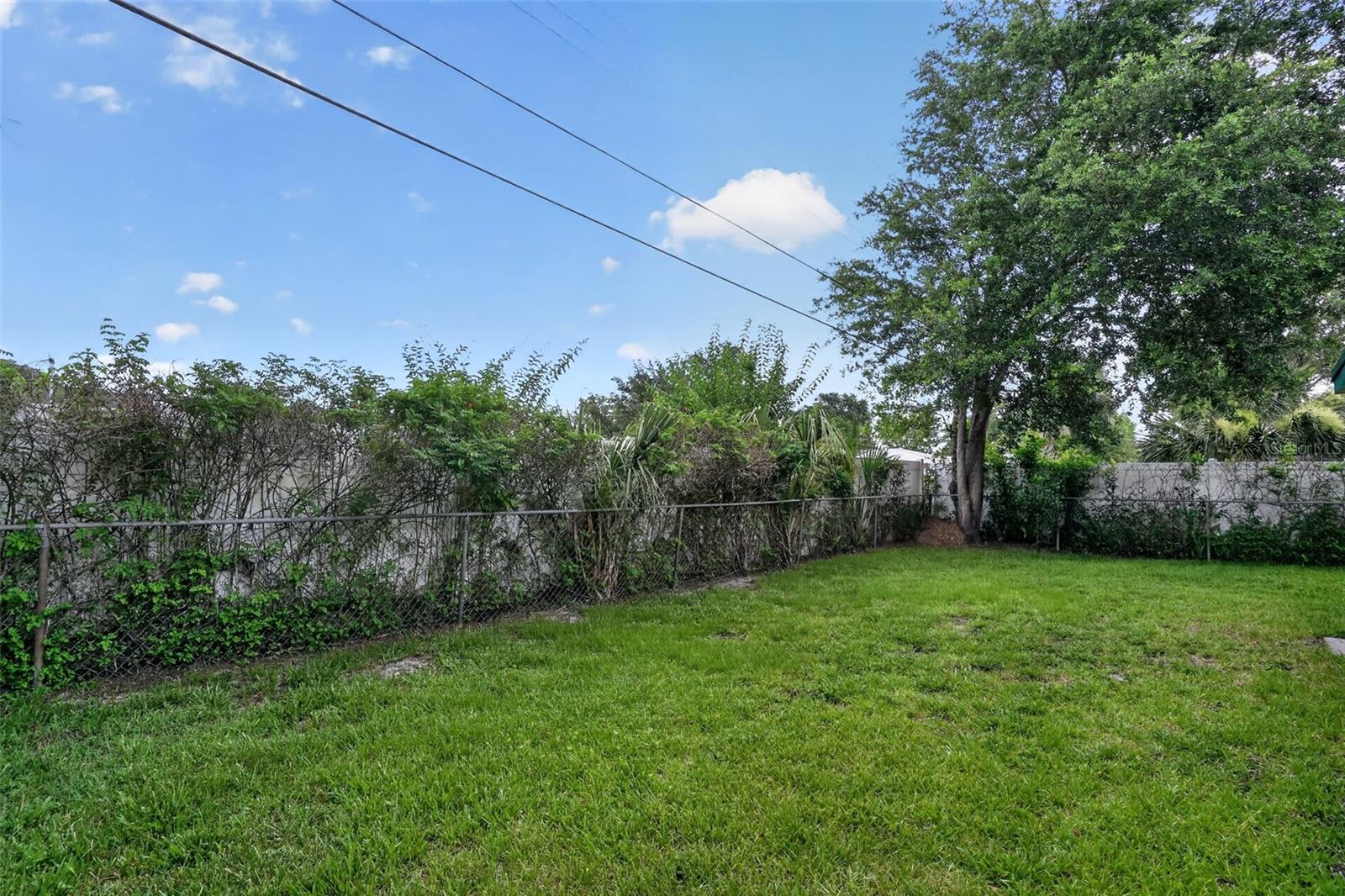 GARDENDALE UNIT 04 - Residential