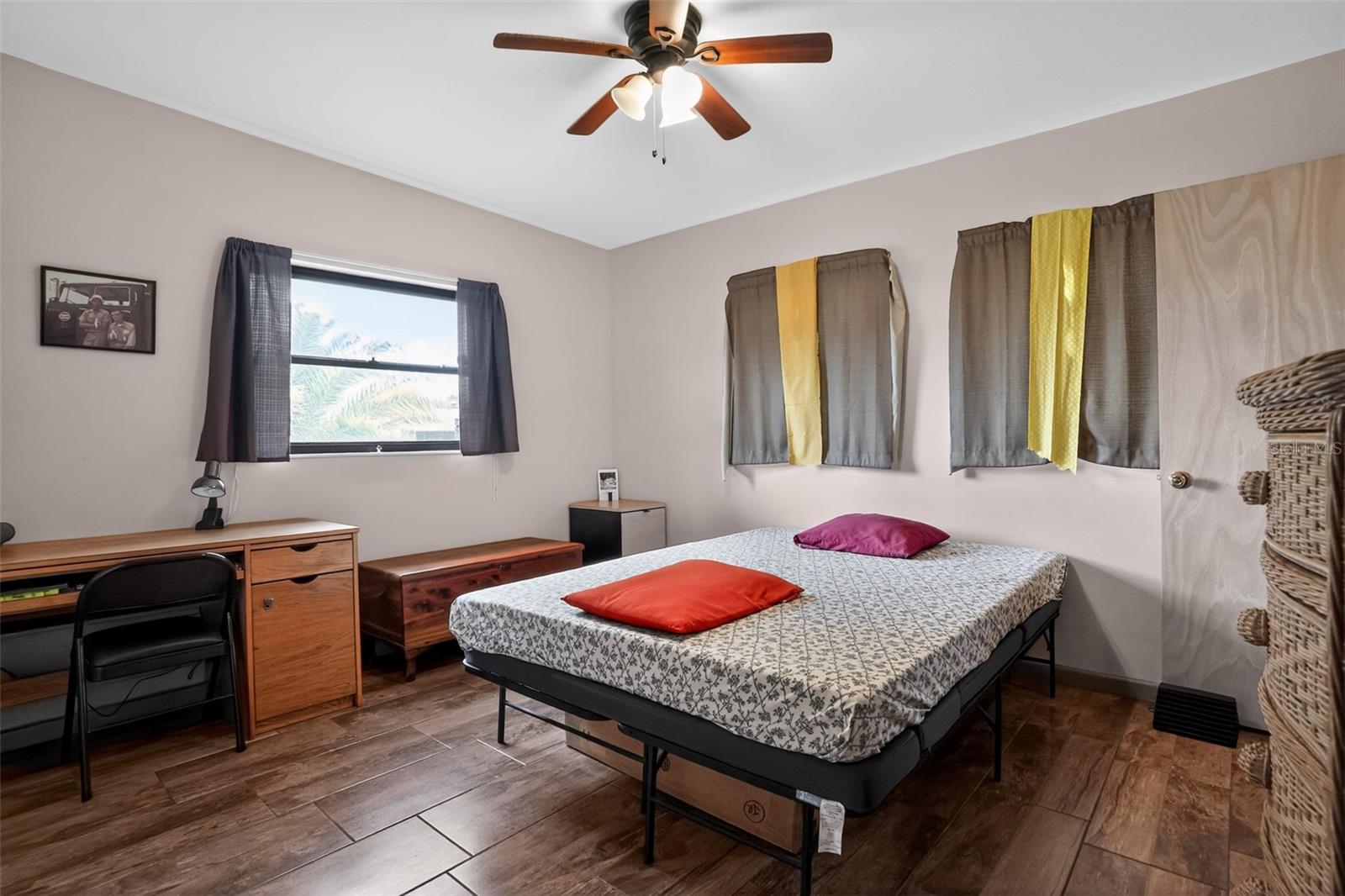GARDENDALE UNIT 04 - Residential
