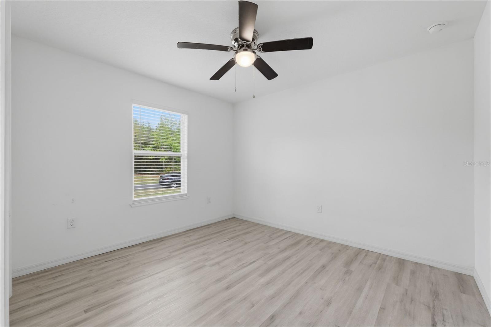 MARION OAKS UN FOUR - Residential