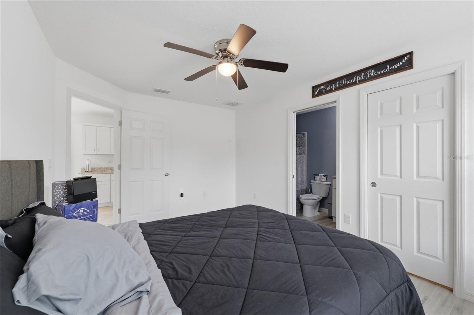 MARION OAKS UN FOUR - Residential