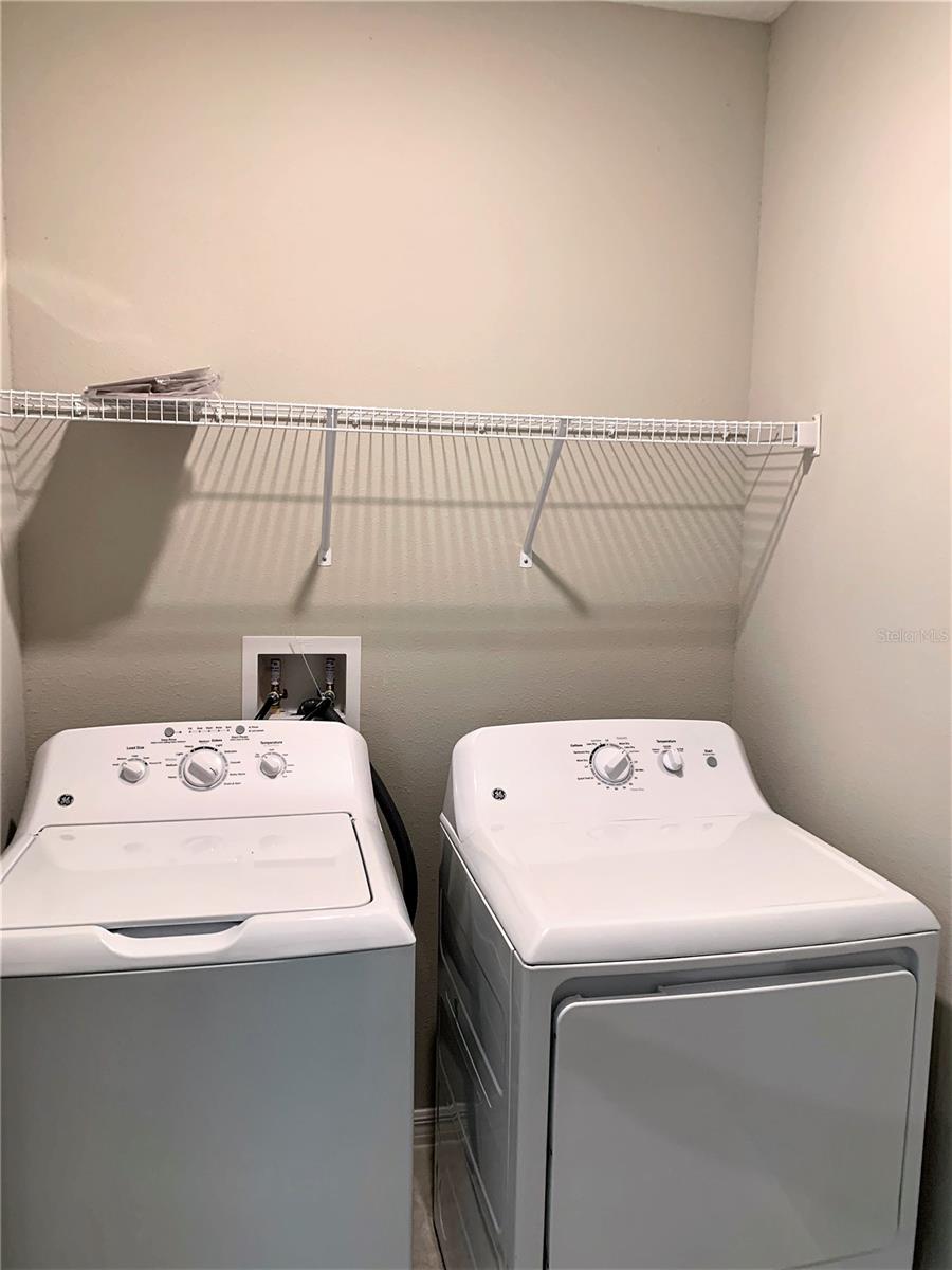 TOUCHSTONE PH 4 - Residential Lease